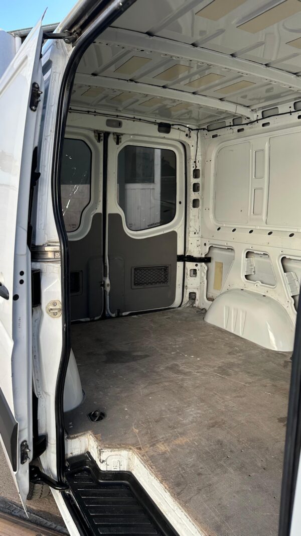 Mercedes Benz Sprinter 411 CDI/F 3250 STREET V1 Año 2015 - Imagen 6