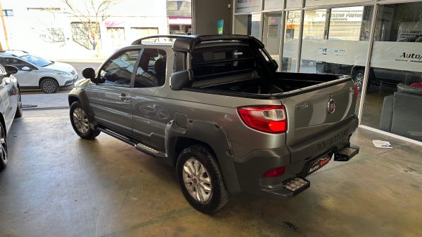Fiat Strada Adventure GNC D/C Año 2018 - Imagen 5