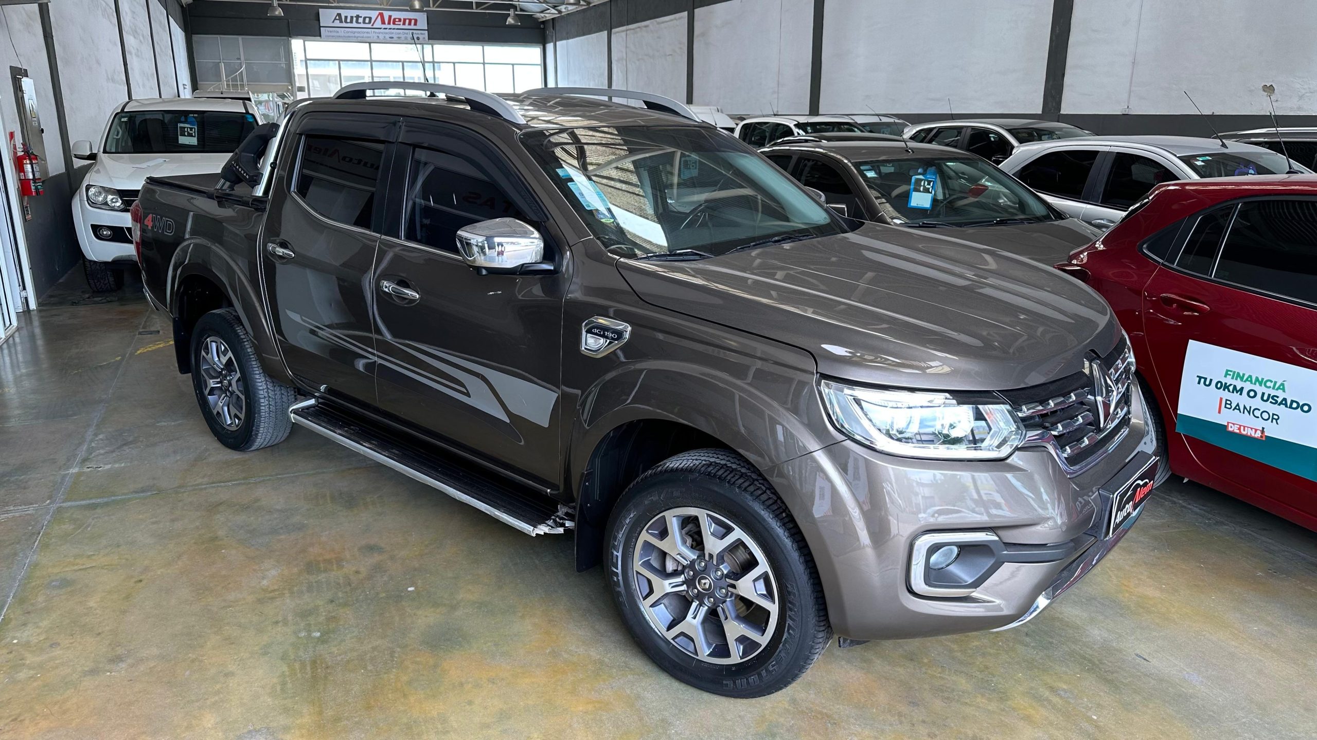Renault Alaskan ICONIC 4X4 MT Año 2021 - Imagen 16