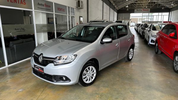Renault Sandero 1.6 Dynamique Año 2017 - Imagen 3