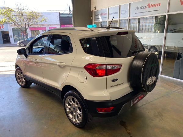 Ford Ecosport 1.5 AT Titanium Año 2022 - Imagen 6