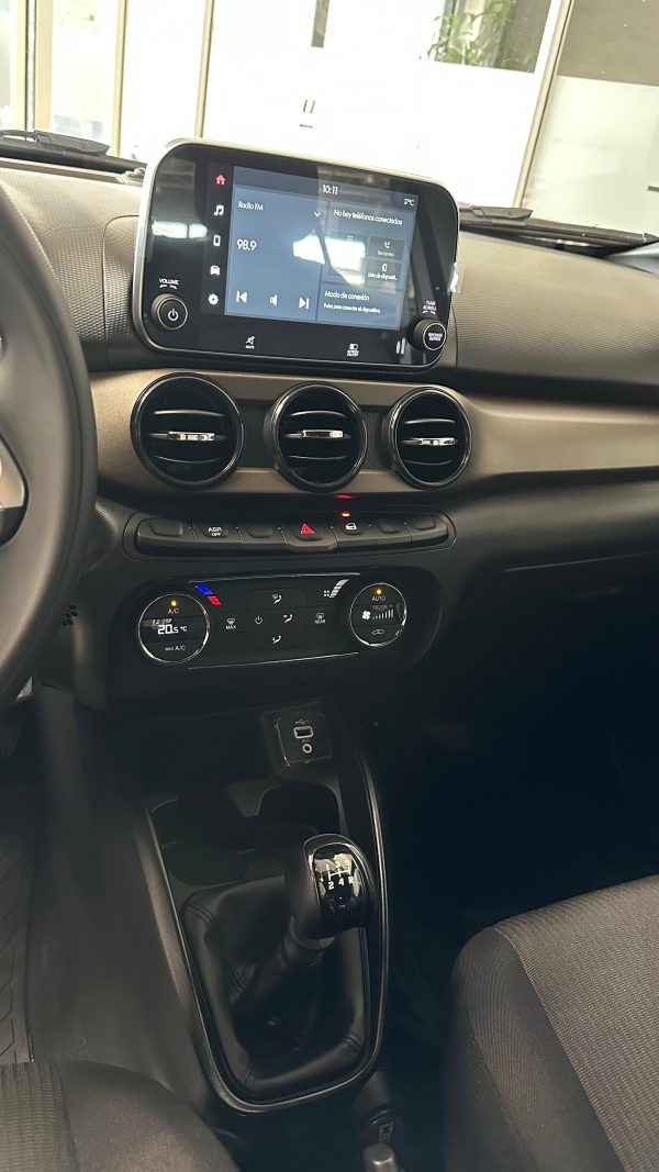 Fiat Cronos 1.3 Drive GSE BZ Año 2025 - Imagen 12