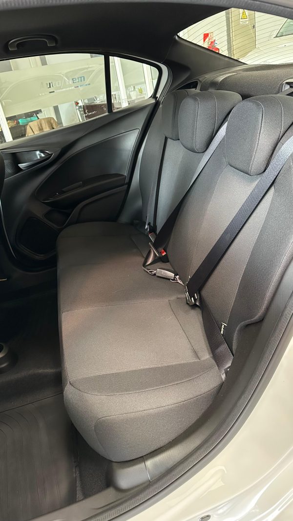 Fiat Cronos 1.3 Drive GSE BZ Año 2025 - Imagen 11