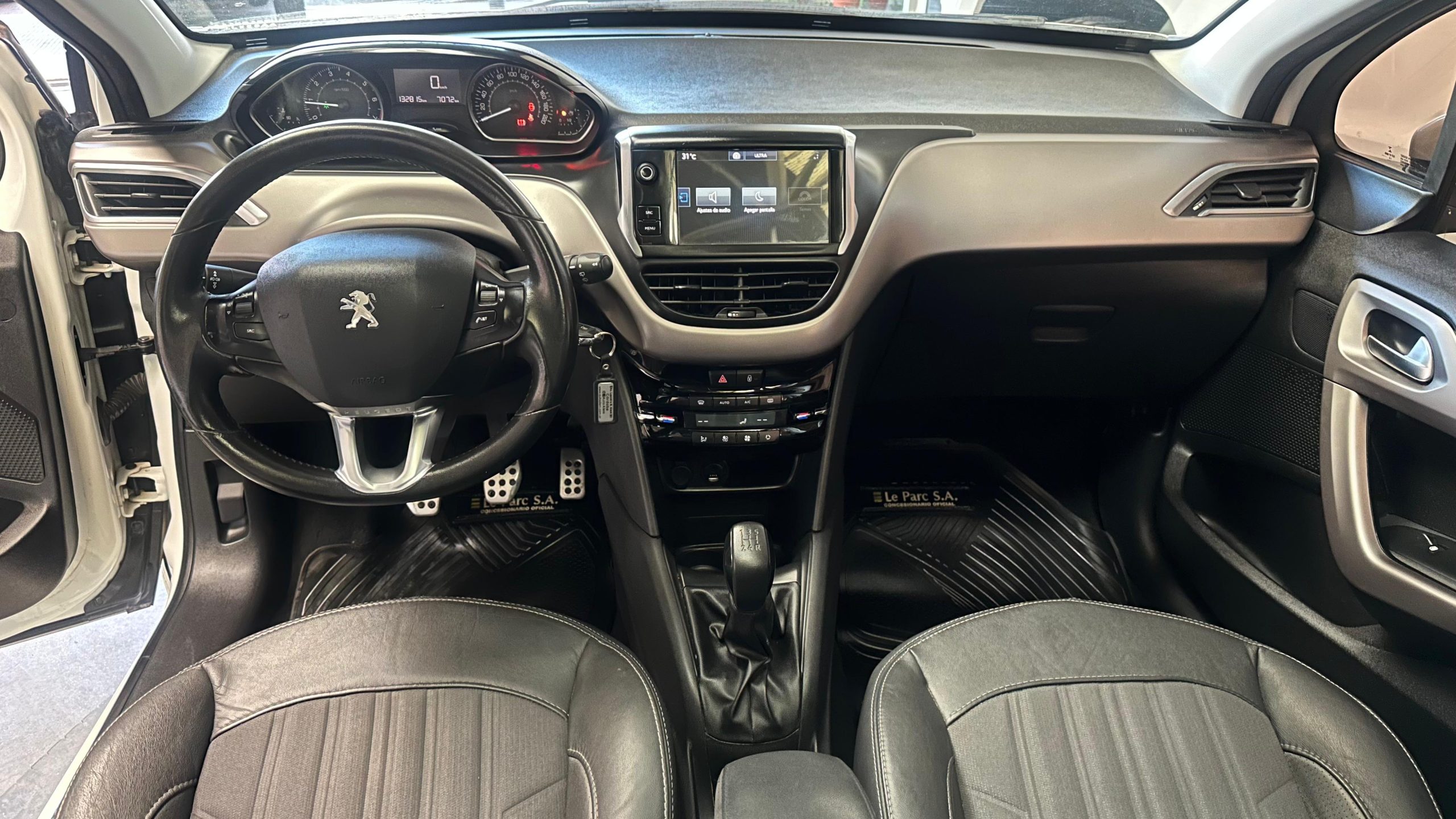 Peugeot 208 Feeline 1.6 Año 2016 - Imagen 9