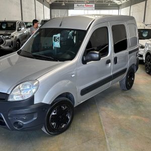 Renault Kangoo 1.6 GNC 5 Asientos Año 2015