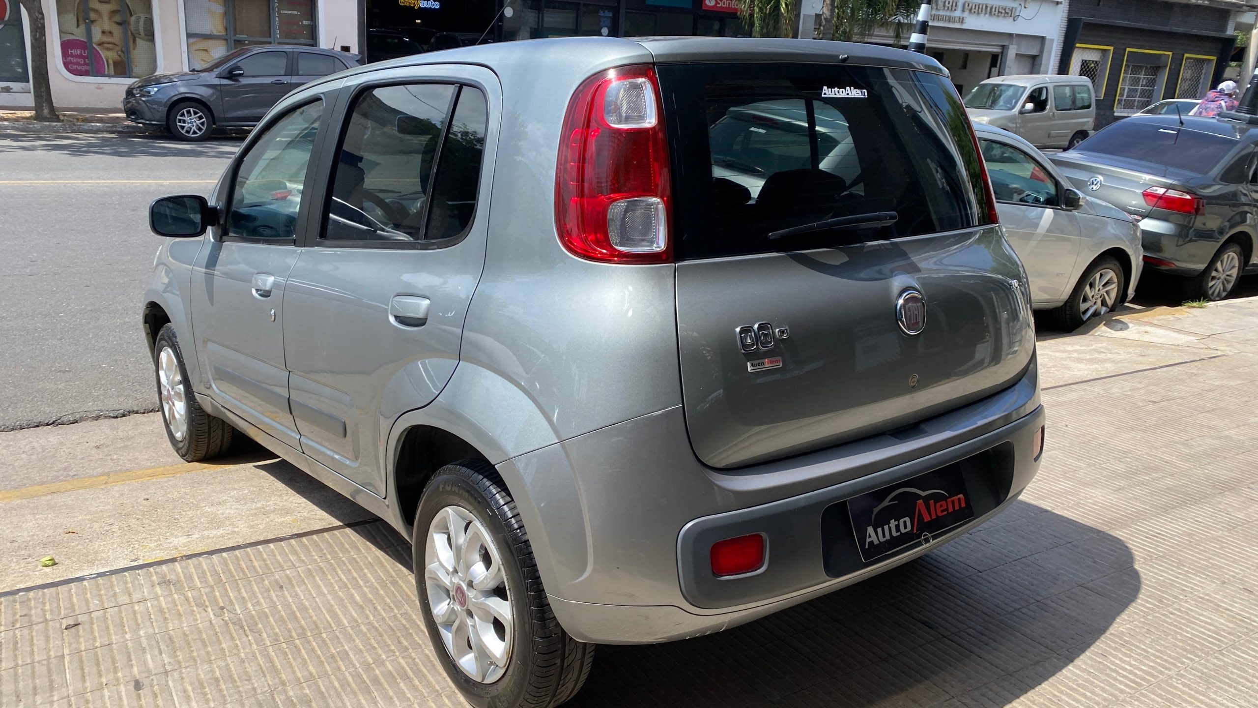 Fiat Uno Way 1.4 Año 2013 - Imagen 7