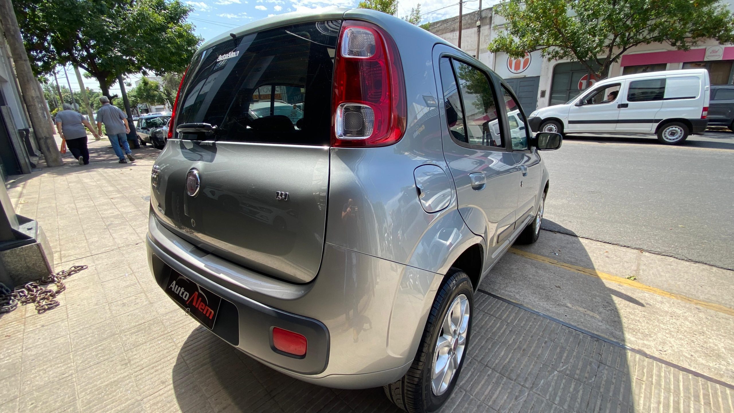 Fiat Uno Way 1.4 Año 2013 - Imagen 5