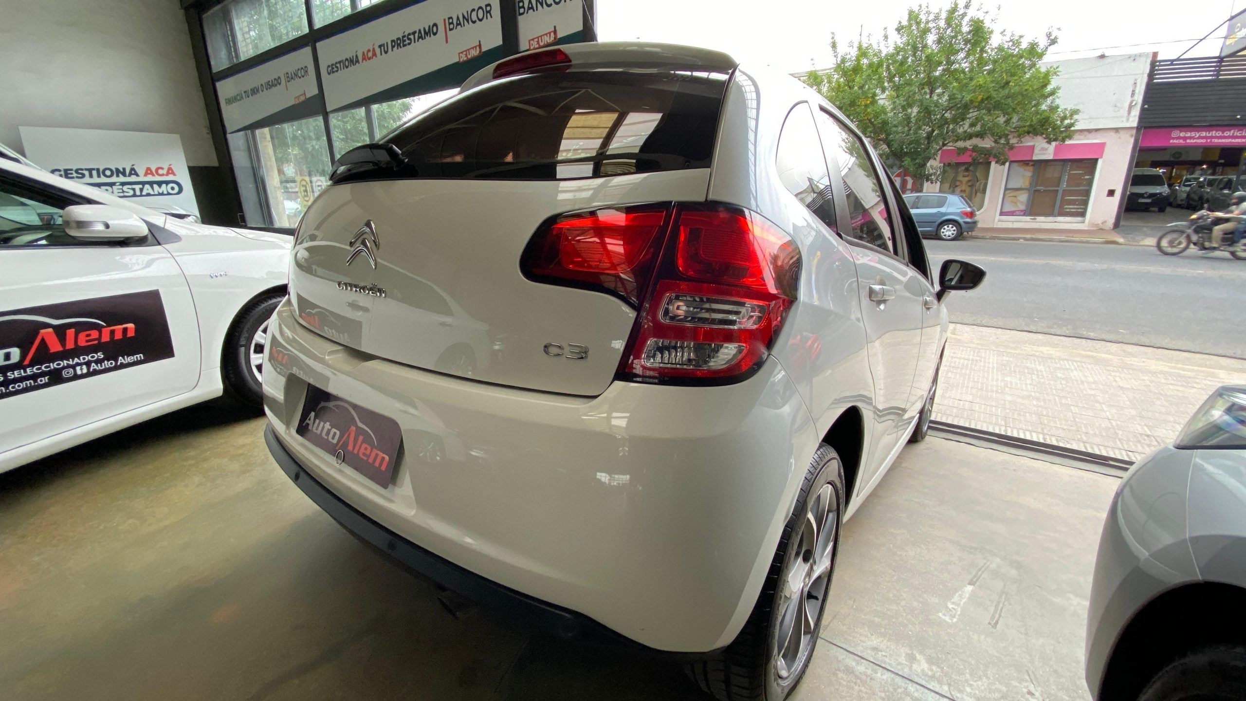 Citroen C3 1.6 GNC Tendance Año 2015 - Imagen 9