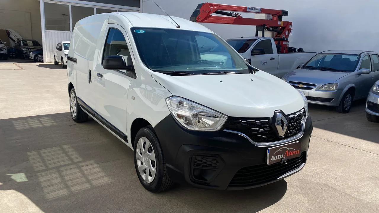 Renault Kangoo II EXPRESS CONFORT 1.6 GNC SCE Año 2023 - Imagen 2